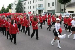 Brangūs alytiškiai, šventės dalyviai ir organizatoriai, svečiai!