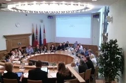 Miesto politikus delegavo į sveikatos ir kitų įstaigų tarybas, sudarytos privatizavimo ir šilumos ūkio komisijos
