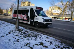 Naujų viešojo transporto autobusų ir mėnesinių bilietų alytiškiams teks palaukti dėl skundų