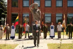 Žygio „Dainavos apygardos partizanų takais“ dalyviai sustojo Simne