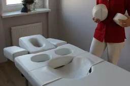 Savo terapiją Islandijoje patentavusi alytiškė kineziterapijos centrą atidarė Alytuje (NUOTRAUKOS)