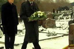 Alytiškio kario kapą aplankė JAV ambasados atstovas R. Silberstein (VIDEO)