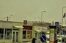 Kaimynystėje dirbę įmonės apsikeitė patalpomis