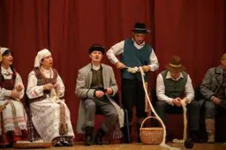 Advento pasidainavimo vakare buvo ir sūrio su medum (VIDEO)