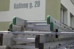 Sužinokite daugiau apie daugiabučių namų atnaujinimo (modernizavimo) programos įgyvendinimą