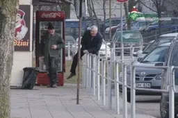 Vidzgiryje padaugėjo saugumo gatvėse, tačiau dėl nevykusio projektavimo kenčia verslas (TV)