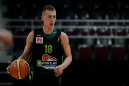 Alytiškis MKL statistikos lyderis per paskutines rungtynes pelnė 33 taškus ir atkovojo 24 kamuolius