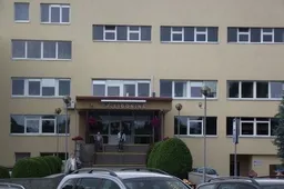 Į ligoninę – sumuštas vyras, į klinikas – ant žemės rastas vaikinas