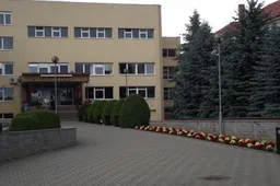 Neblaivus dvidešimtmetis vyrus Žiburio gatvėje sužalojo peiliu