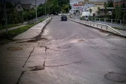 Ligoninės gatvėje atgijo eismas (NUOTRAUKOS)