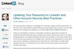 LinkedIn naudotojai raginami pasikeisti slaptažodžius