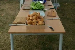 „Šefas ant ratų“ sustos, gamins ir vaišins Likiškėliuose