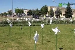 Neįgaliųjų šeimų dovana Alytui - vėjo malūnėlių sala (+TV reportažas)