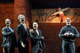 Norisi, kad vaikas teatre žiūrėtų spektaklį, o ne tik lauktų dainelių ir šokių