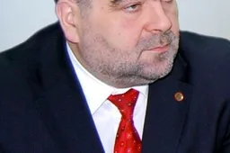 STT ir prokurorus teismuose įveikę Lazdijų politikai svarsto galimybę teikti ieškinius valstybei