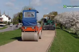 Sveikatos tako trinkelės bus panaudotos ir pėsčiųjų takui Kernavės gatvėje (VIDEO)