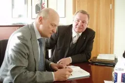 Meras Česlovas Daugėla priėmė Lietuvos dviračių sporto federacijos prezidentą Romualdą Bakutį