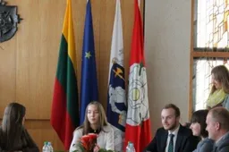 Alytaus miestui laikinai vadovavo gimnazistė Milda