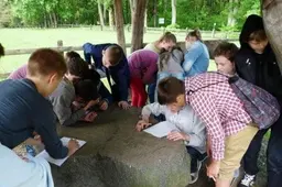 Būsimi girininkai Alytaus rajone auga jaunųjų miško bičiulių sambūryje