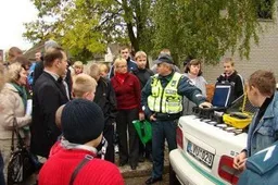 Policija aktyviai rengiasi naujiems mokslo metams