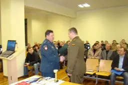 Gerbiami miesto bibliotekų lankytojai  !!!