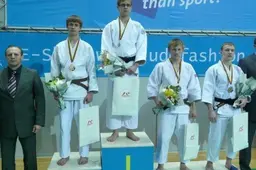 Alytaus jaunimą kviečia tobulėti į tekančios saulės šalį