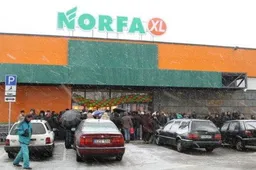 Naujoji Alytaus „Norfa“ sulaukė pirmųjų pirkėjų (NUOTRAUKOS)