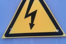 Vidzgiryje elektros tiekimo problemas keitė neveikiantis internetas