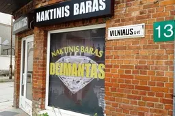 Vilniaus g. 13 – naktinis baras „Deimantas”