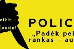 Peiliu ginkluotas vyras policiją „ėmė“ šūkiu „Ateikit, k..., papjausiu!“