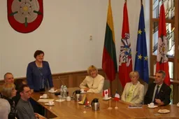 Alytaus miesto savivaldybėje lankėsi svečiai iš Prancūzijos ir Kanados