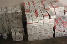 Krosnoje sulaikytieji gabeno per 4 tūkst. kontrabandinių cigarečių pakelių