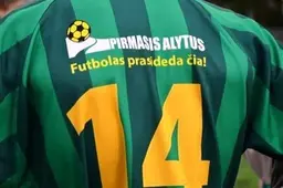 Atnaujintame futbolo stadione – pirmasis turnyras