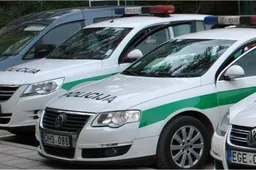 Policijos kapelionas laimino vairuotojus ir keleivius