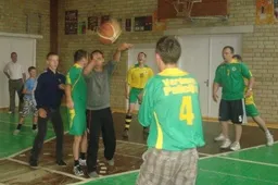 Pareigūnai laiką leido rizikos grupių vaikų stovykloje