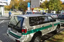 Atvykusį pasiimti pinigų - sulaikė policijos pareigūnai, internetu pirko iš svetimame elektroniniame pašte rastos sąskaitos