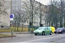 Valomos Alytaus gatvės - vairuotojai prašomi automobilių nepalikti neleistinose vietose!