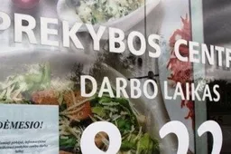 Prekybos tinklų parduotuvių darbo laikas per šventes šiemet - trumpesnis