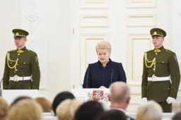 Tarp prezidentės apdovanotųjų motinų – ir penkios dzūkės, pagimdžiusios keturiasdešimt vaikų