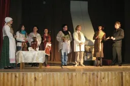 „Pupos" Lietuvos kaimų ir miestelių mėgėjų teatrų apžiūroje - šventėje „Pastogė-2010"