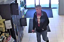 Ieškomas Putinų „Iki“ parduotuvės spintelių durų varstytojas