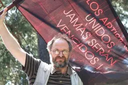 Metų žmogaus titulas ir plunksna - Redui Diržiui