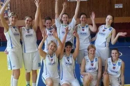 Alytiškės krepšininkės sezoną pradėjo pergale