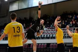 Pasirodymą Lietuvos rankinio federacijos taurės turnyre alytiškiai pradėjo lygiosiomis (VIDEO)