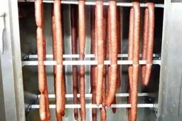 Nemunaičio seniūnijoje - pramoninė mėsos gaminių rūkykla