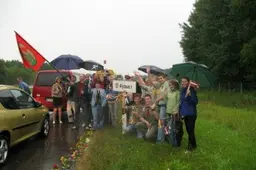 Po dvidešimties metų  Baltijos kelyje vėl dalyvavo Alytaus rajono gyventojai