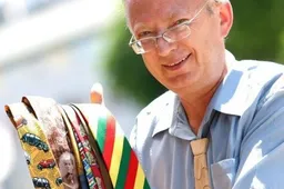 Savo kaklaraiščius alytiškiams pristatys Juozas Šalkauskas