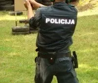 Greičiausi ir taikliausi Alytaus policijos komisariato pareigūnai