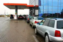 „Saugaus automobilio“ akcijos metu prie Alytaus nemokamai patikrinta daugiau nei pusšimtis automobilių