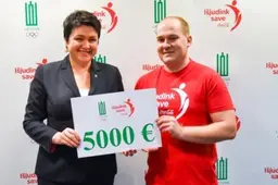 Didžiausia „The Coca-Cola Foundation“ parama Lietuvoje - alytiškių sumanytai lankų sukimo rekordo akcijai Dainų slėnyje